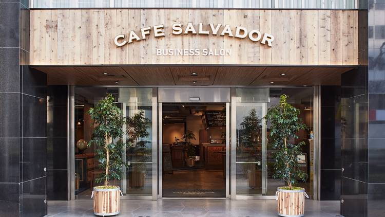 Cafe Salvador Business Salon 