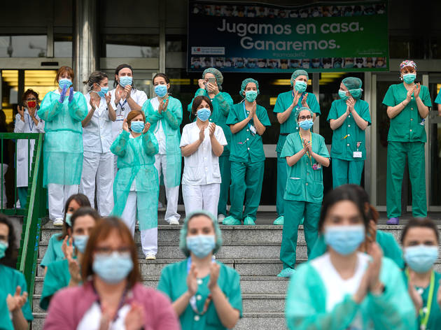 Aplauso sanitarios Madrid Aplauso sanitarios Madrid