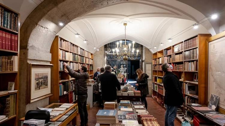 Livraria Campos Trindade in Lisbon