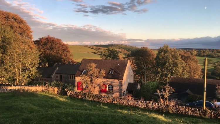 10 Best Airbnbs in the Peak District for 2024 | Best Places to Stay in the Peak District 