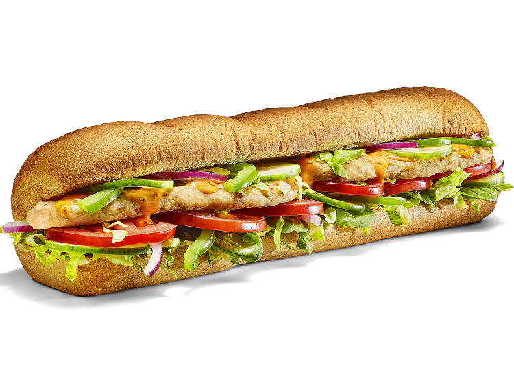 We Tried Subway's New No-Look Chicken Sandwich And Found It Lacking