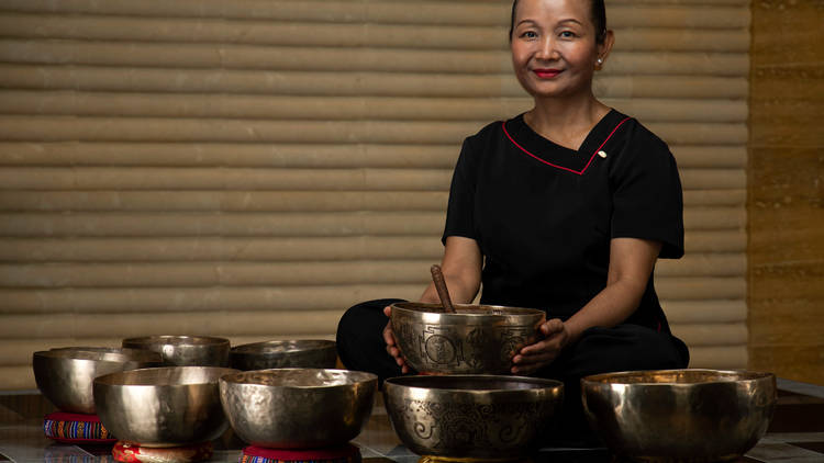 Mandarin Oriental, Hong Kong singing bowl experience