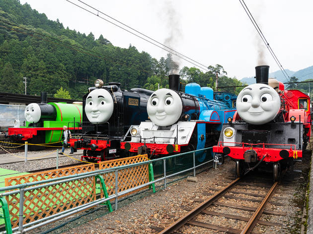 the green train in thomas the tank engine