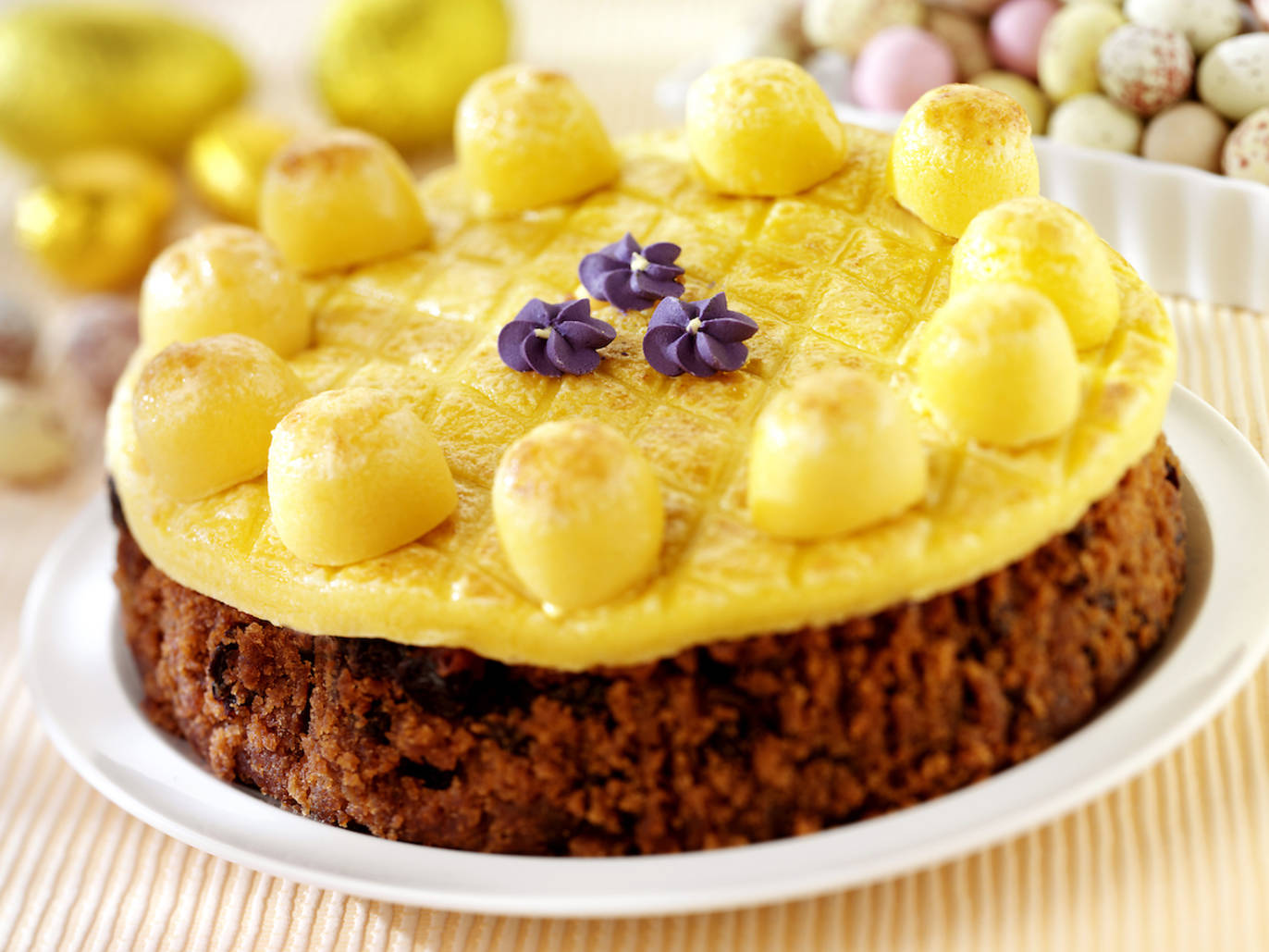 10 Traditional Easter Desserts From Around The World That Are Seriously