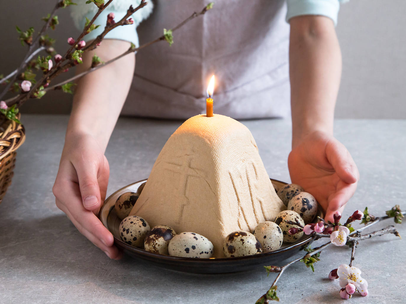 10 Traditional Easter Desserts From Around The World That Are Seriously