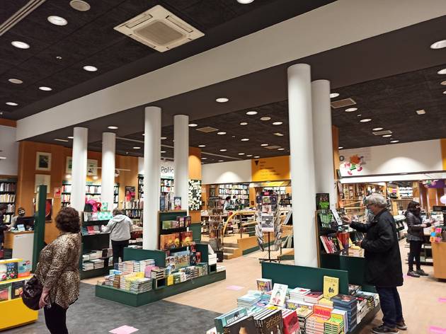 La Casa del Libro de Passeig de Gràcia La Casa del Libro de Passeig de Gràcia