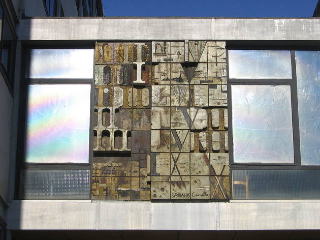 Les Taules de la Llei (1959), Facultat de Dret de la Universitat de Barcelona. Les Taules de la Llei (1959), Facultat de Dret de la Universitat de Barcelona.