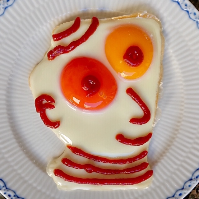 #目玉焼きオリジナルアート展
