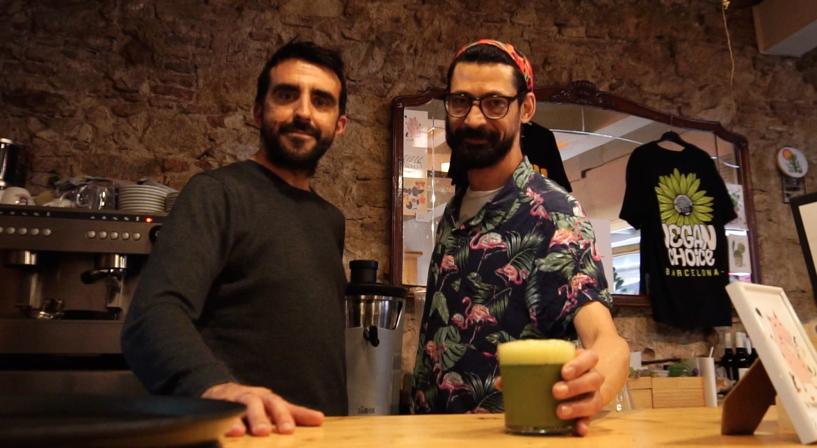 Gilbert Ramírez i Carlos Márquez, propietaris del CactusCat Bar