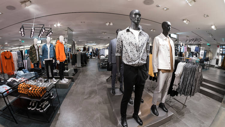 H&M cierra dos de sus tiendas emblemáticas de Madrid