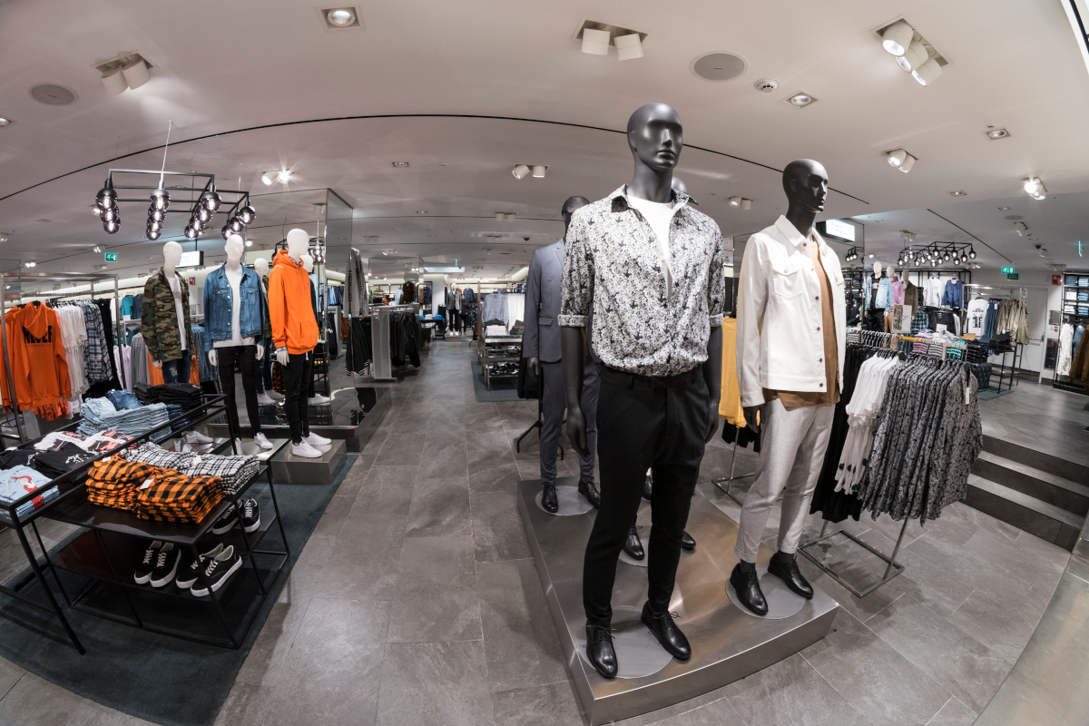 H&M cierra dos de tiendas más emblemáticas de Madrid