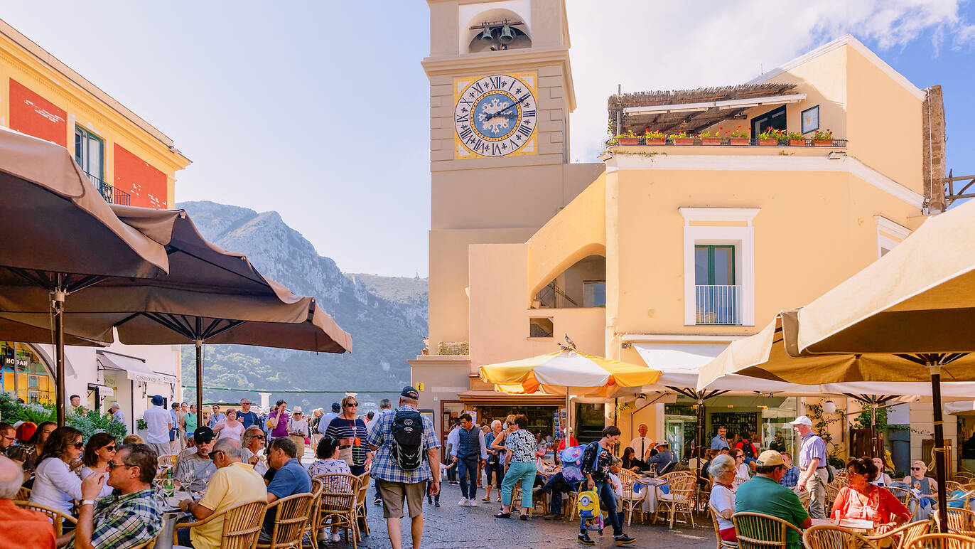 The 15 Best Outdoor Dining Experiences in the World