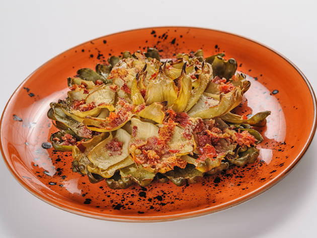 Carxofes del Parc Agrari al forn confitades amb pernil ibèric i parmesà de Johan's Carxofes del Parc Agrari al forn confitades amb pernil ibèric i parmesà de Johan's