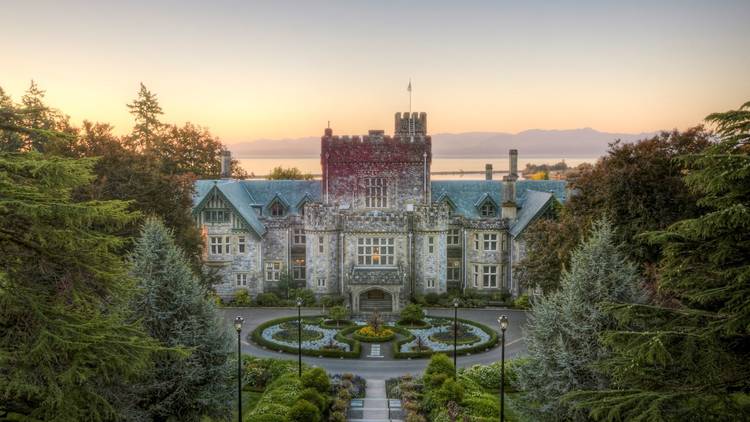 Hatley Castle, Canada