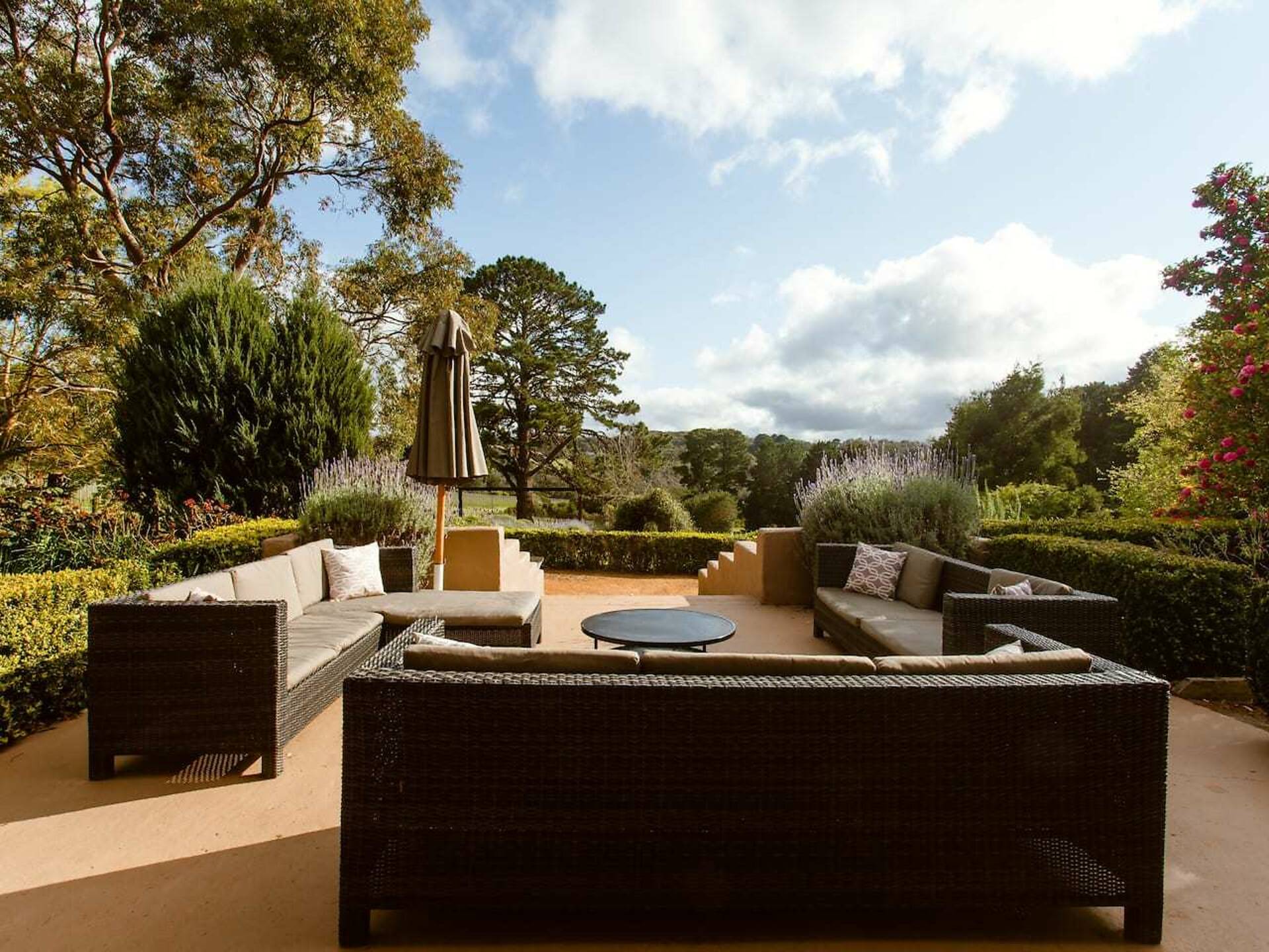 The 5 Most Luxury Airbnbs In Victoria | Places To Stay In Victoria