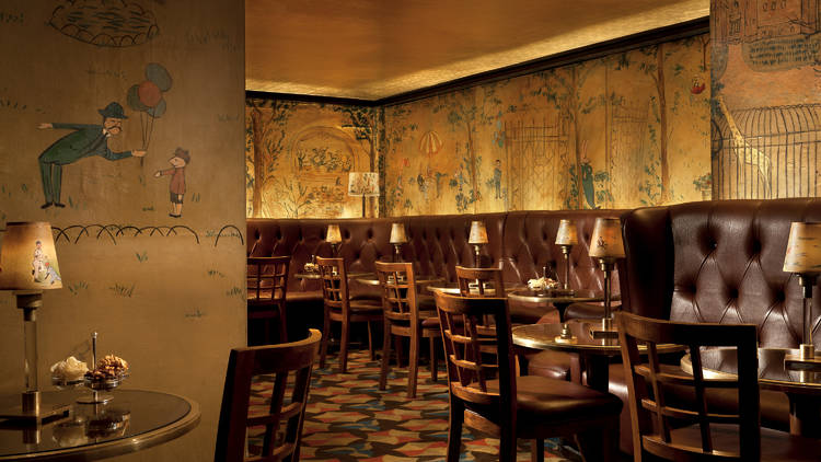 Bemelmans Bar at the Carlyle Hotel