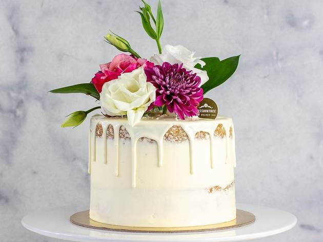 Passiontree Velvet Mother's Day Cherry Bloom Cake Passiontree Velvet Mother's Day Cherry Bloom Cake