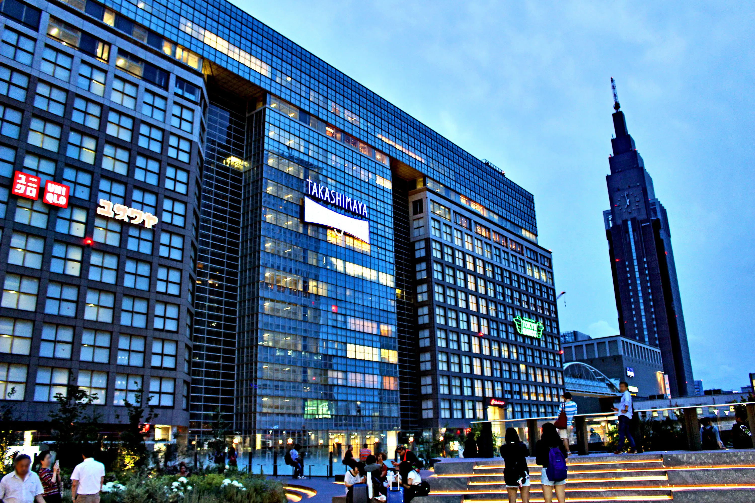 Takashimaya Shinjuku department store at night