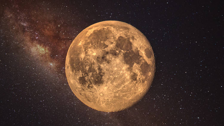 Superluna rosa