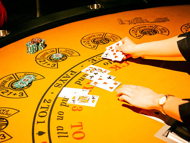 ブロウ カジノ 六本木 ゴールド