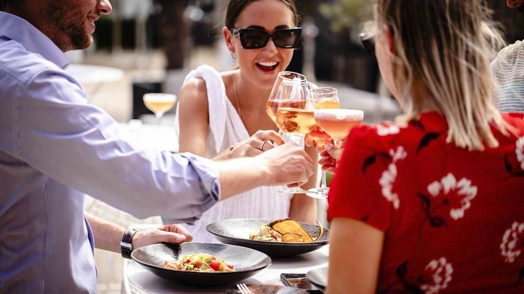 Madison Restaurant & Rooftop Lounge | Bars and pubs in St Paul’s, London