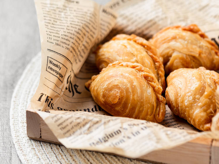 Tanglin Crispy Curry Puff