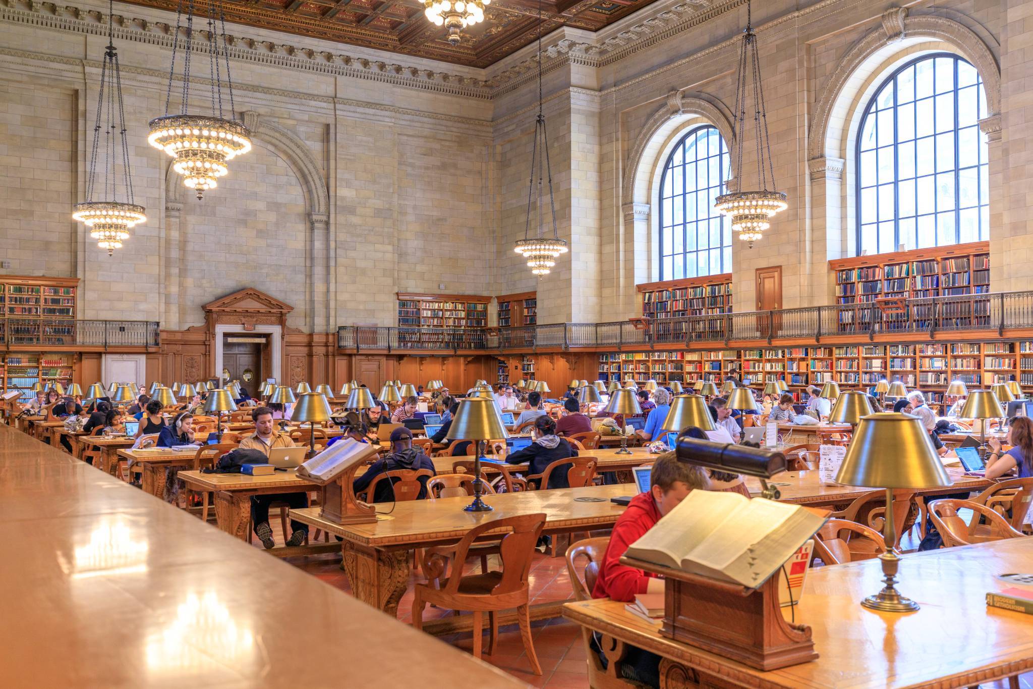 These Nyc Libraries Are Officially Reopening For In Person Browsing Next Month
