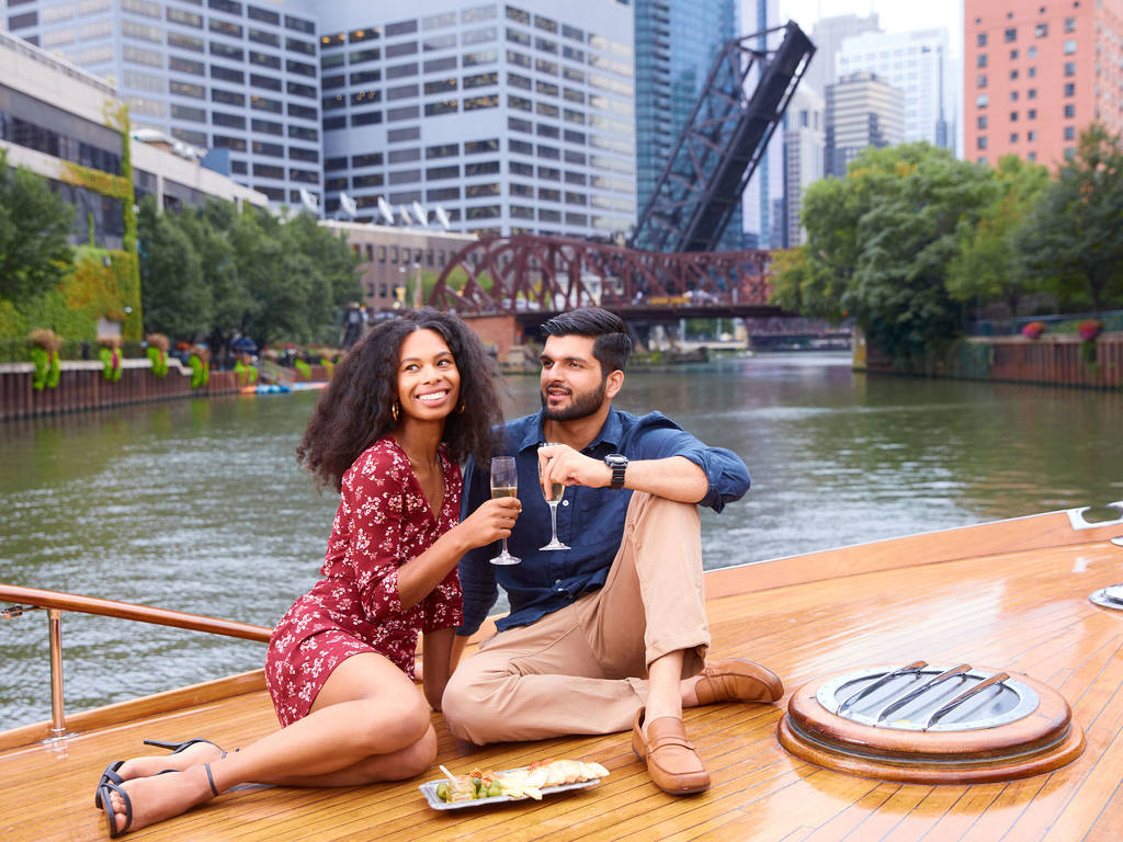 15 Best Boat Tours in Chicago for 2024 | Best Things to Do in Chicago