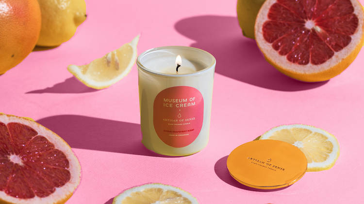 Scented candles co-developed by MOIC and Artisan of Sense