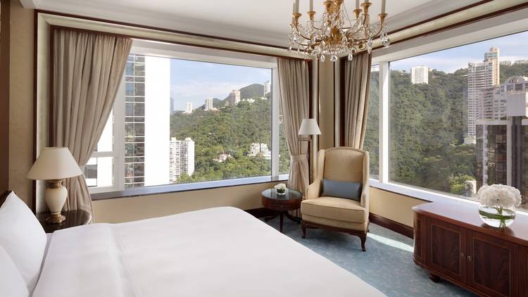 Island Shangri-La Hong Kong