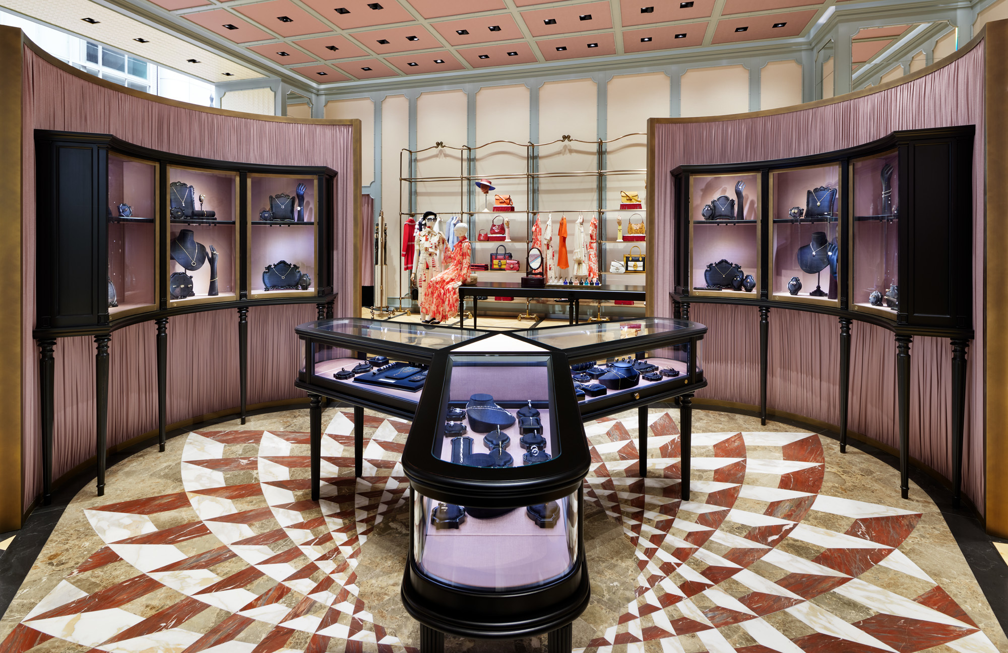 Gucci opens newly renovated Via Montenapoleone boutique – WWD