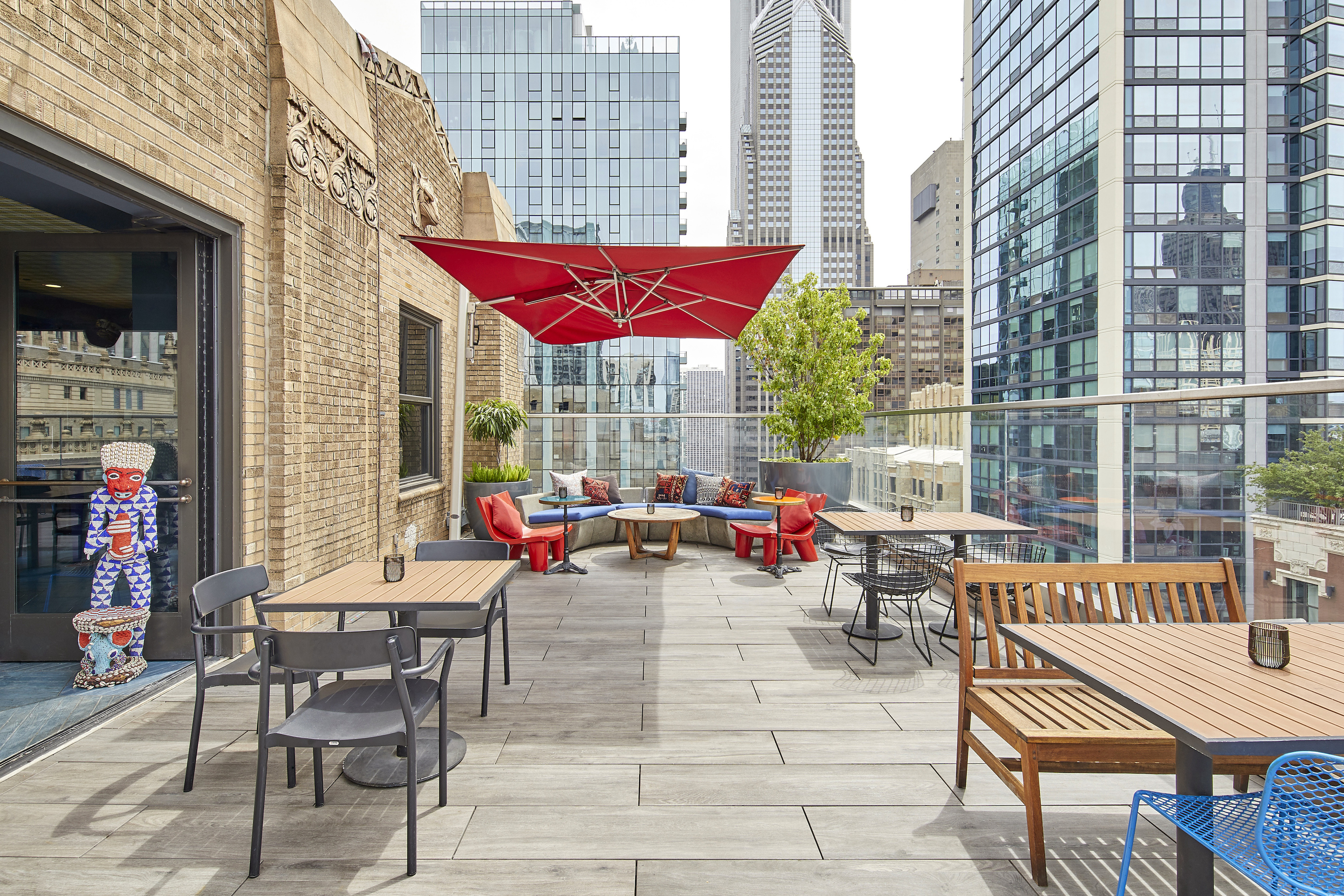 Cerise Rooftop Bars In Loop Chicago