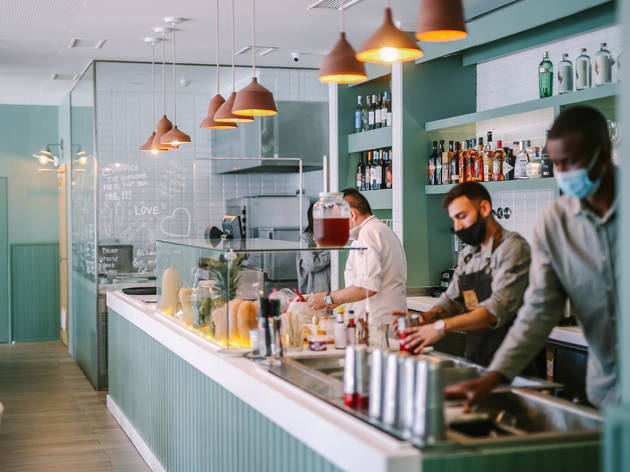 Eat Pray Love Restaurants In Cais Do Sodre Lisbon