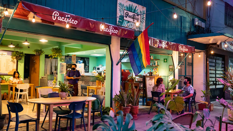 Cafetería LGBT Pacífico