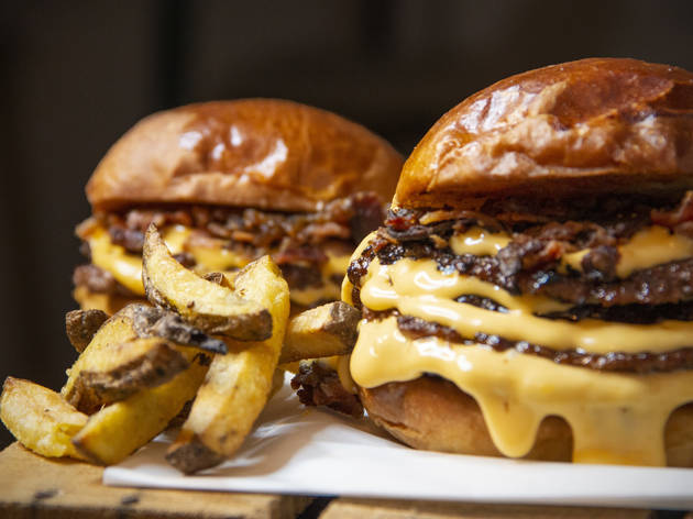 Machaka Burger Machaka Burger