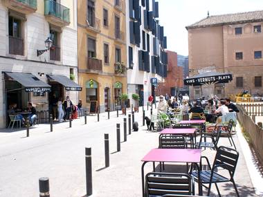 23 terrazas bonitas de Barcelona para tomar algo o comer al aire libre