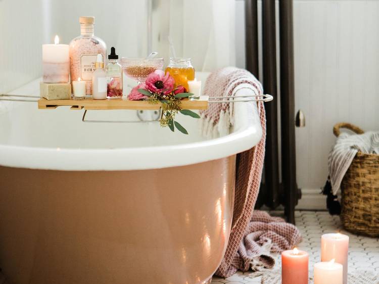 The best home spa essentials for a relaxing day in