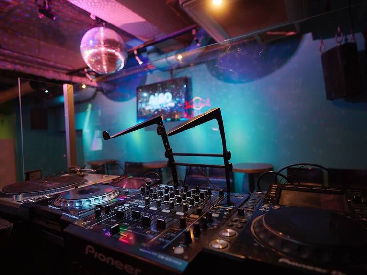 「Pride Night」で盛り上がる。