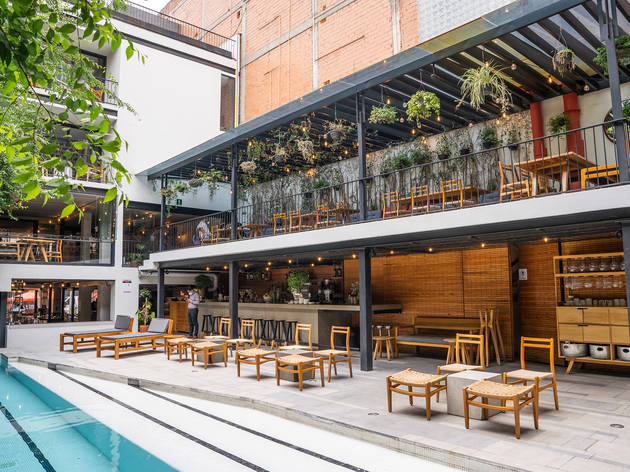 Bares para sentirte de vacaciones en la CDMX Bares para sentirte de vacaciones en la CDMX