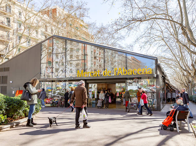 Passeig de Sant Joan Passeig de Sant Joan