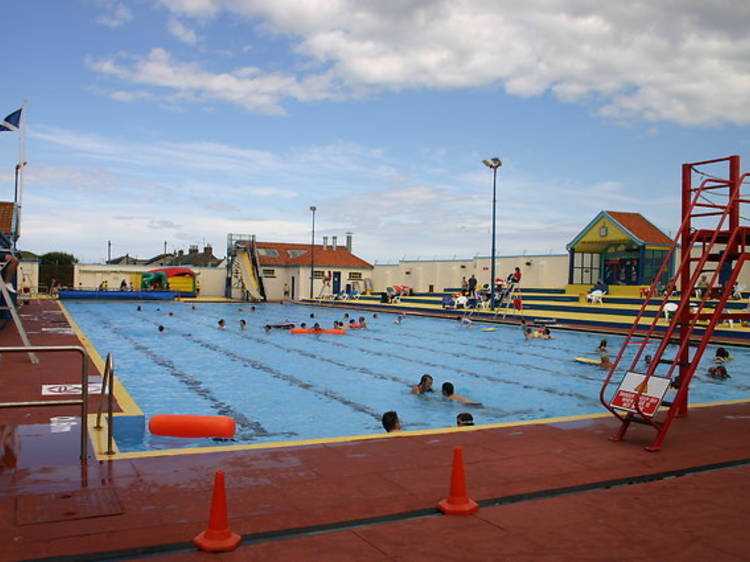 Stonehaven Open Air Pool, Aberdeenshire