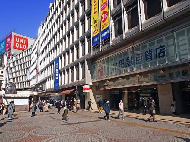 東京都が百貨店や映画館などの休業要請緩和へ