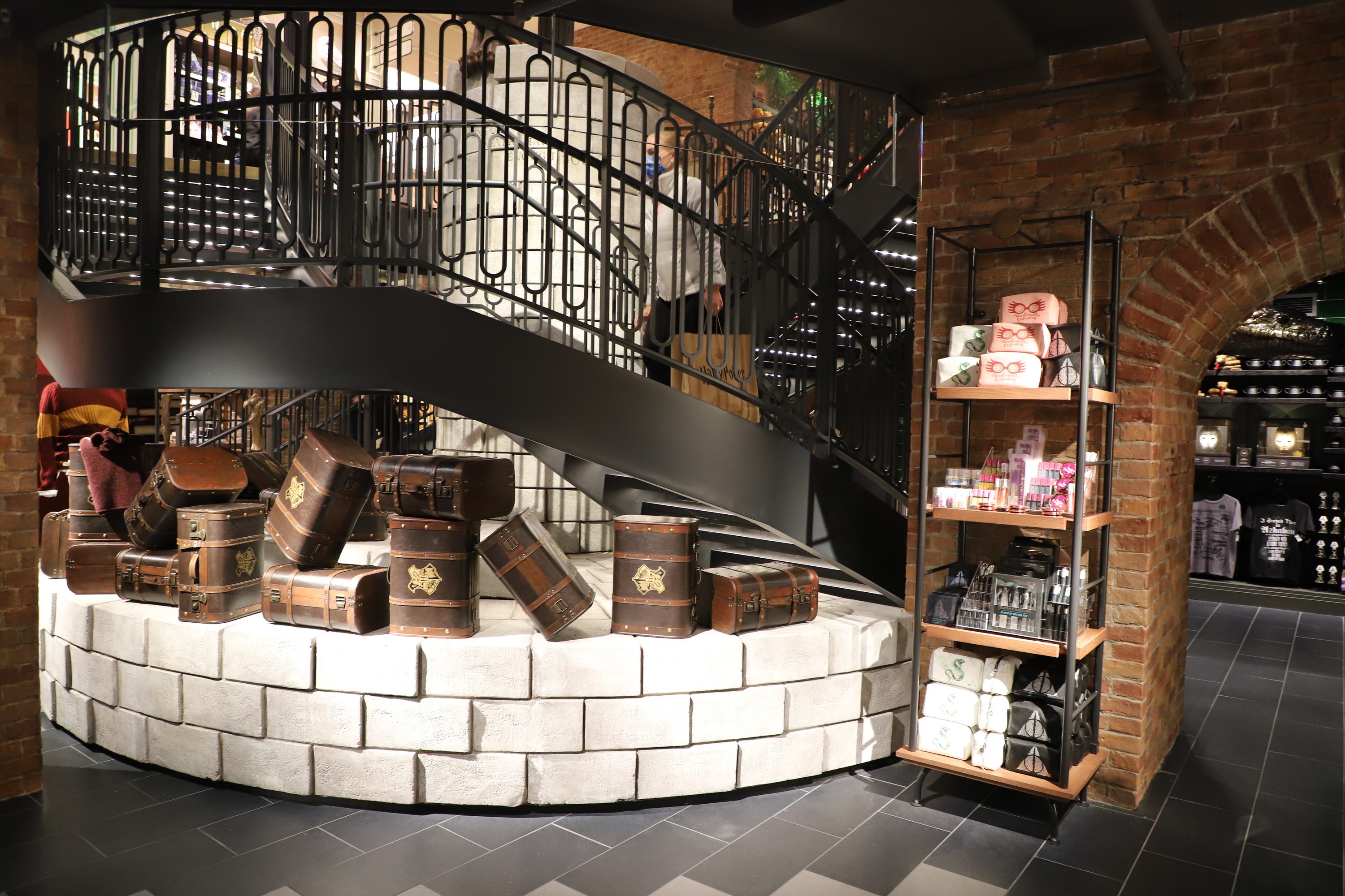 Photos: Inside Biggest 'Harry Potter' Store in the World + Review