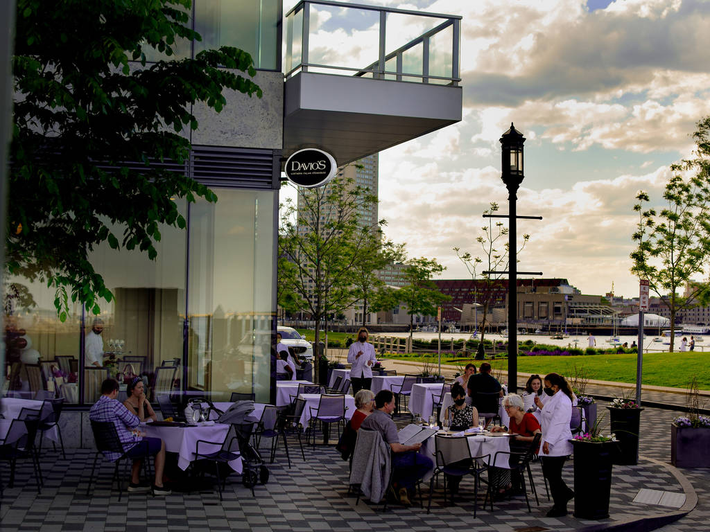 Best Waterfront Restaurants Boston Seafood with Views