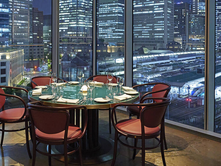 7 best restaurants with a view in Tokyo