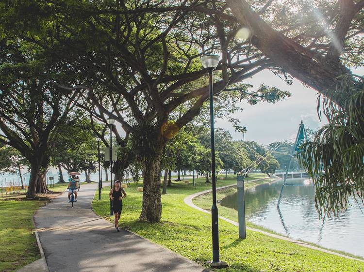 The best kid-friendly cycling trails in Singapore for families
