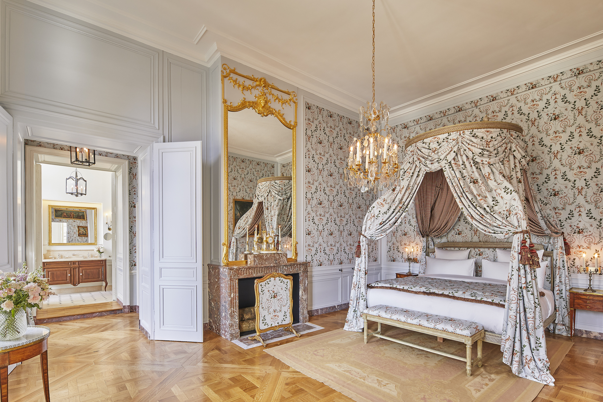 For sale: Marie Antoinette's furniture