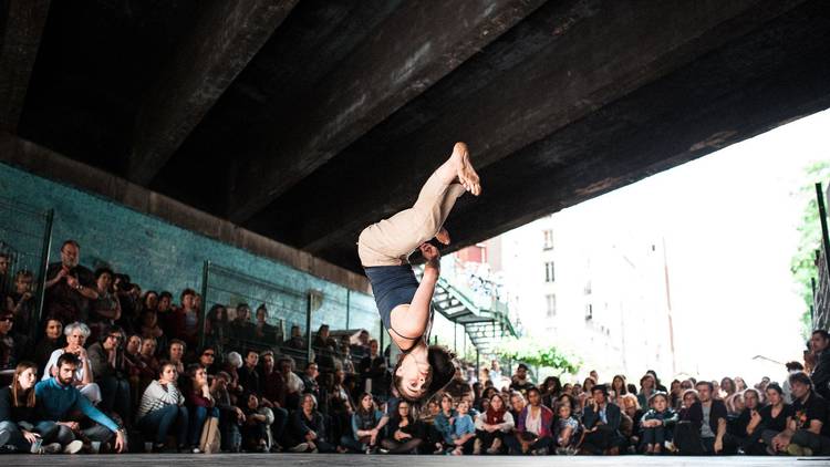 Danse sur les rails