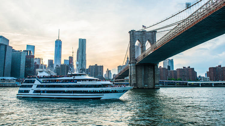 8 Booze Cruises And Boat Parties In NYC