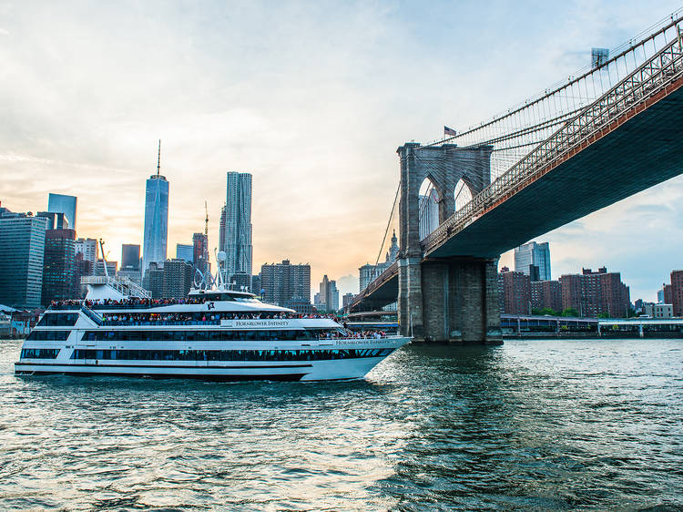 Celebrate summer with a boat party in NYC